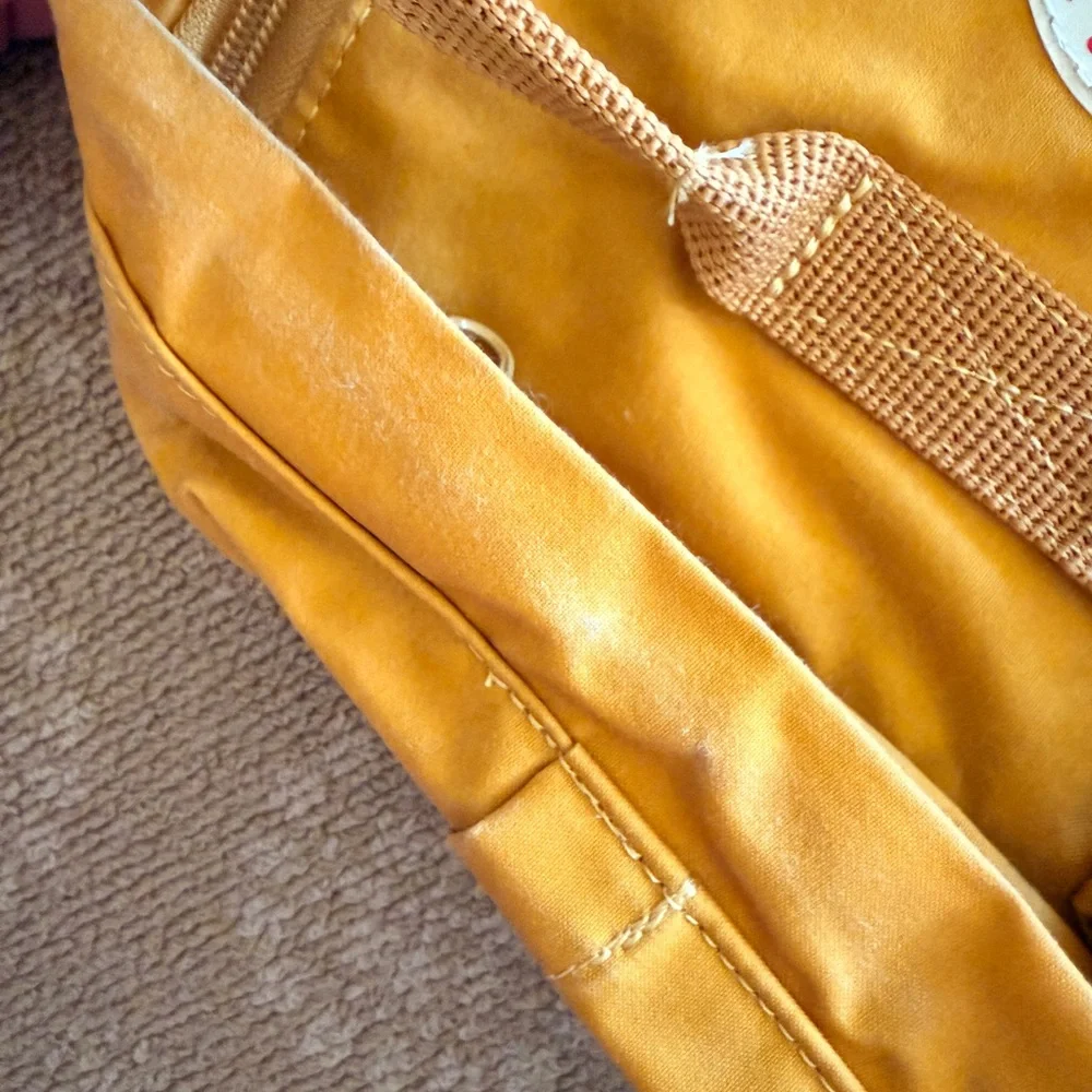 GUC Fjällräven Kånken Backpack in Mustard Yellow - Picture 9 of 16